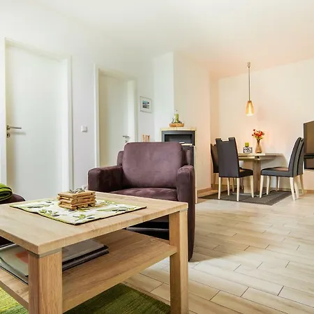 ,, Lilly ,, * زينوويتز