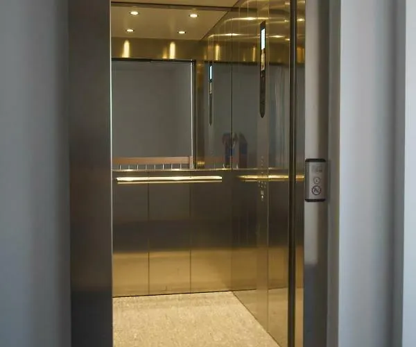 ,, Lilly ,, Lejlighed